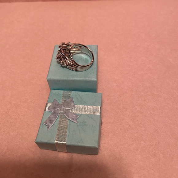 Sapphire 💯 Authentic - Picture 5 of 10